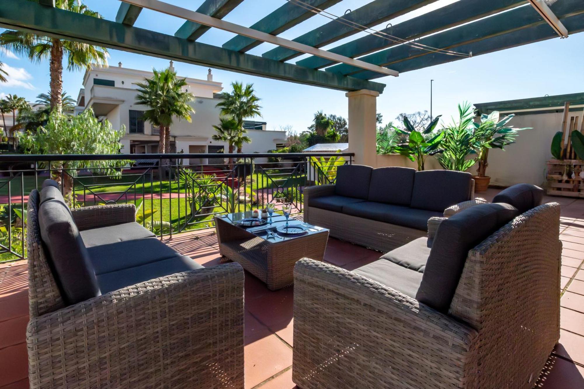 Apartment 2br, Lorcrimar Iv Puerto Banus